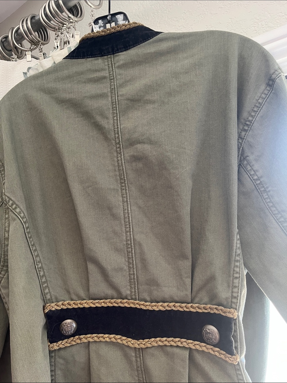 Military -Style Free People Olive Green Ladies Jacket with Decorative Braid - Picture 5 of 6